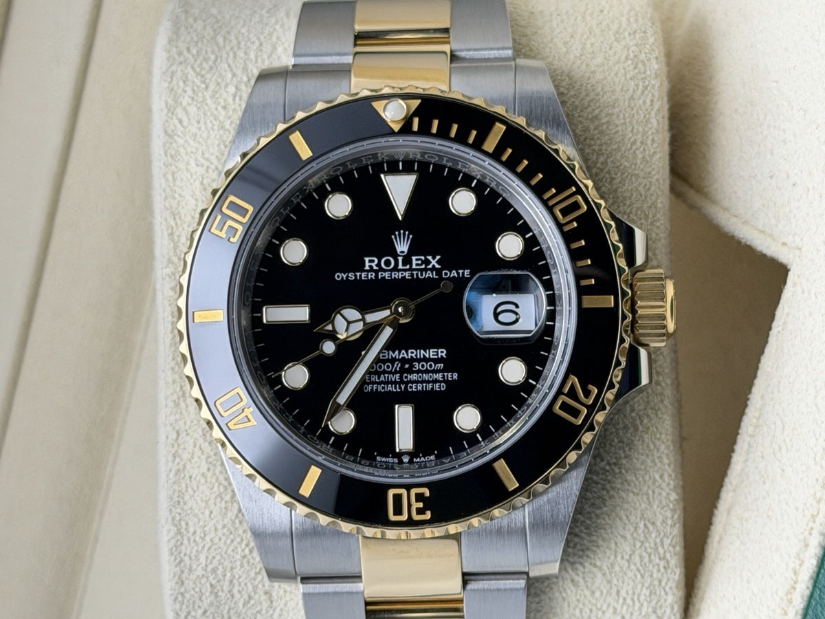 Rolex Submariner 126613LN - Year 2021 - Full Set - £10,995 On Collection3