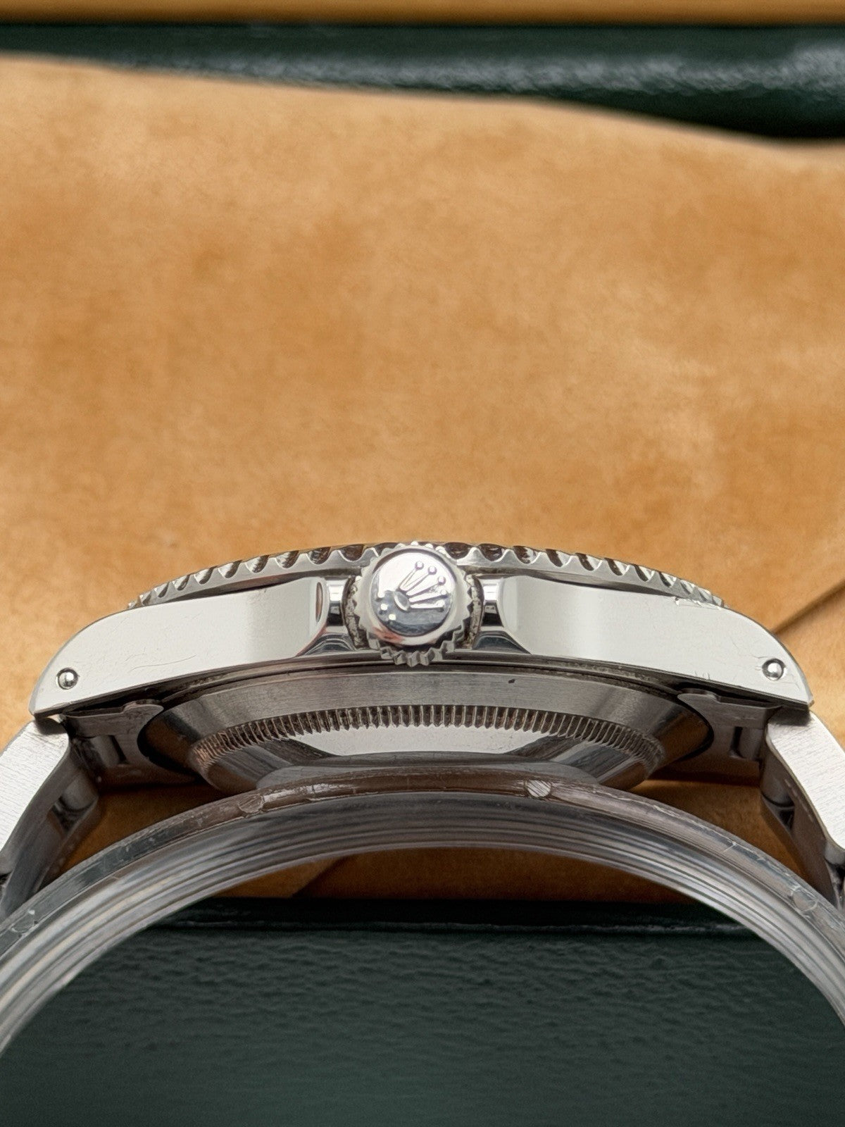 Rolex Submariner - 14060M - 2001 - Boxed - £6,500 On Collection4