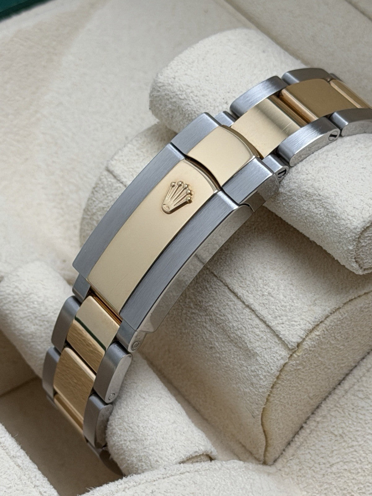 Rolex Datejust 41mm - 126333 Wimbledon - 2024 Full Set - £10,995 On Collection6