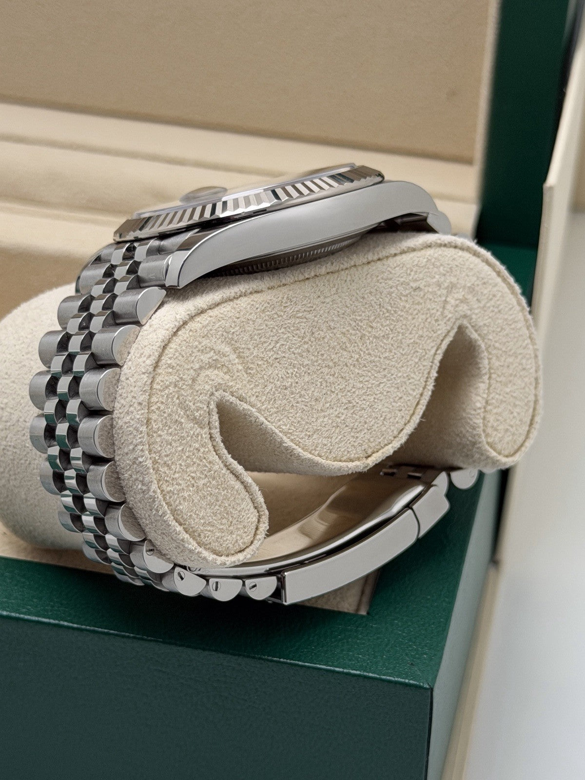 Rolex Datejust 41mm - 126334 Wimbledon - 2024 Full Set - £11,500 On Collection4