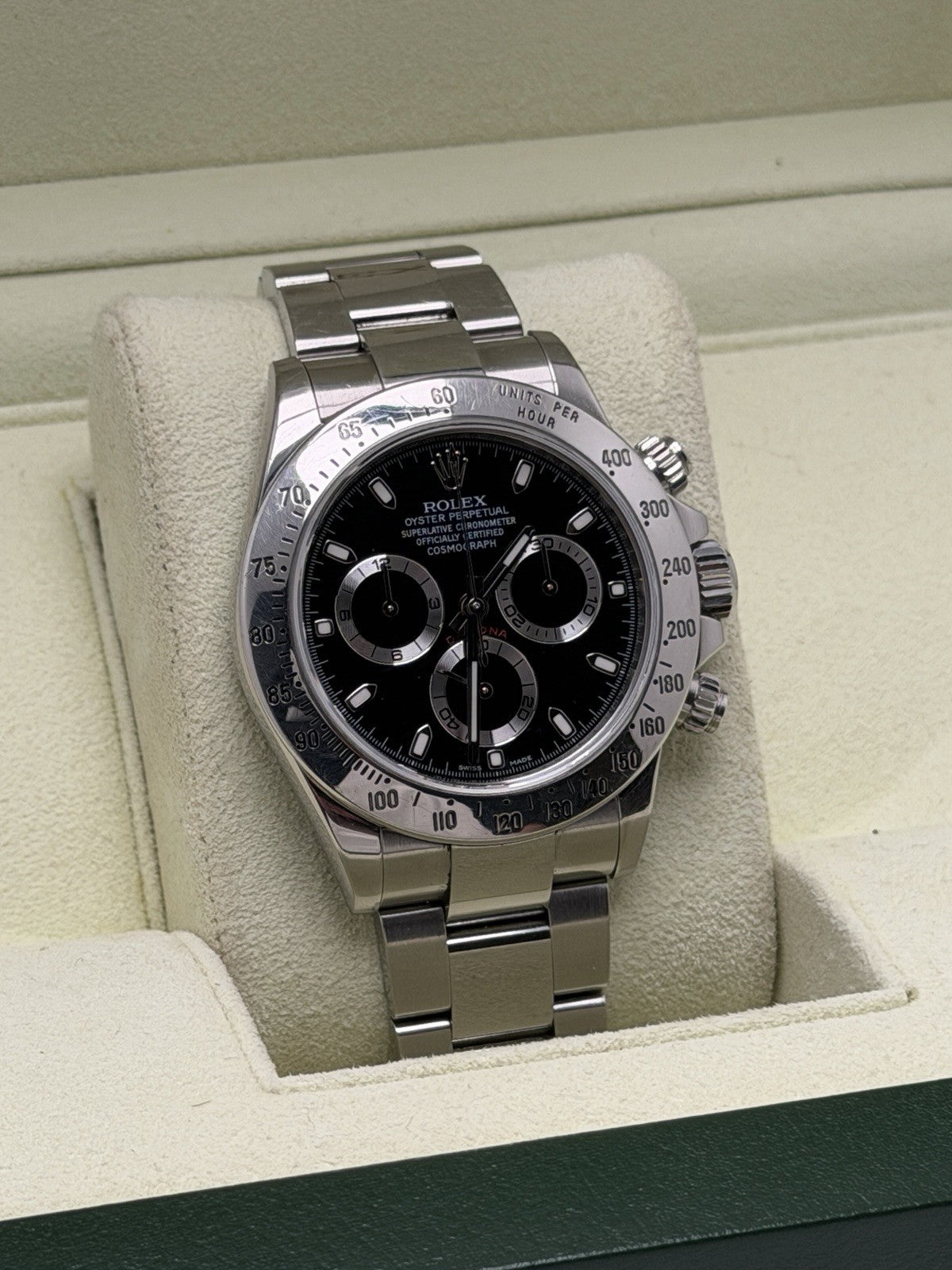 Rolex Daytona - 116520 Black Dial - 2010+ Random Serial - Box & Accessories2