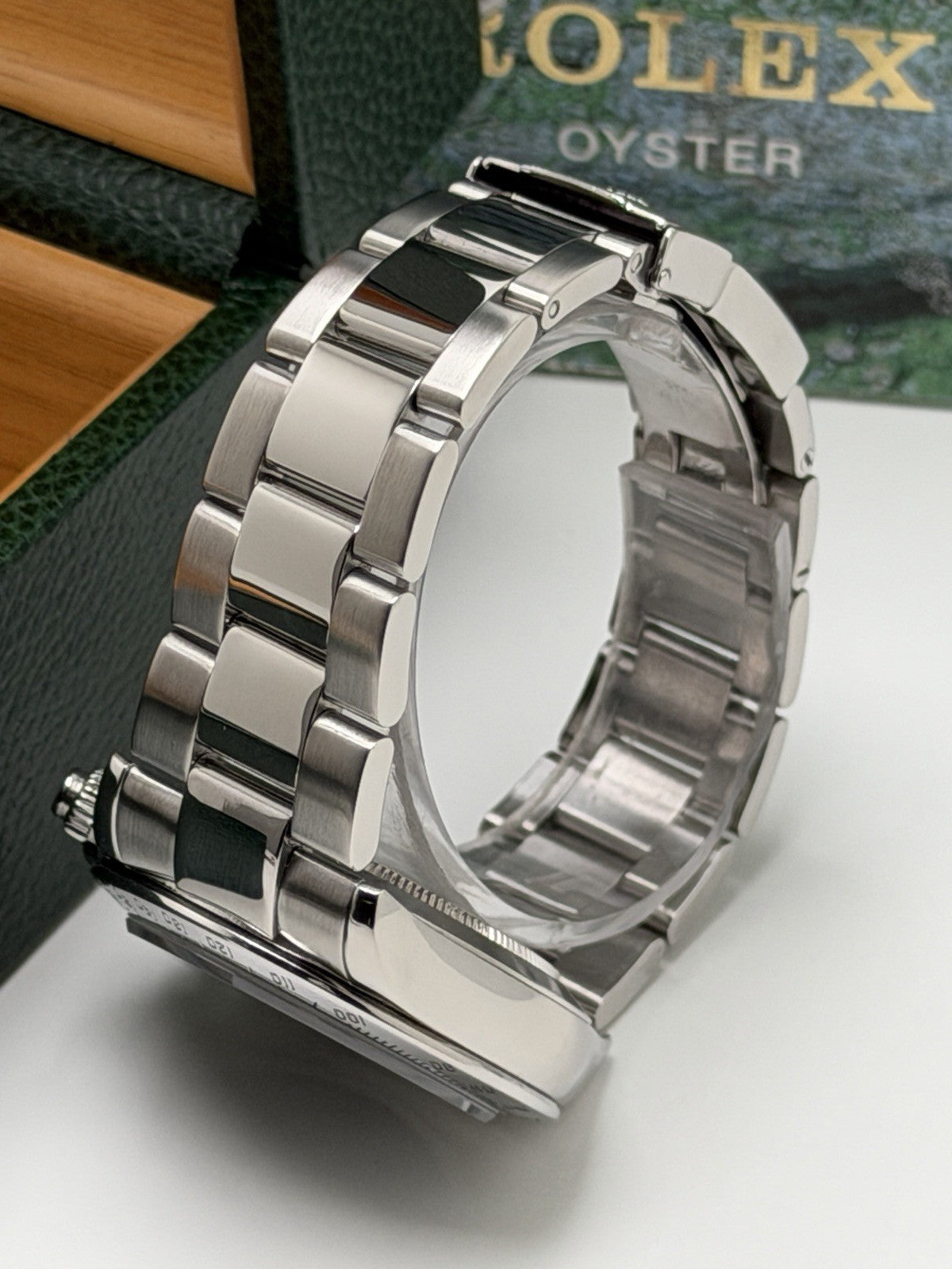 Rolex Daytona - 116520 Thin Hands - 2006 Full Set - £15,995 Collection3