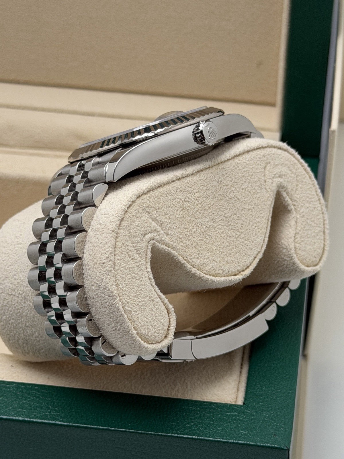 Rolex Datejust 41mm - 126334 Wimbledon - 2024 Full Set - £11,500 On Collection5