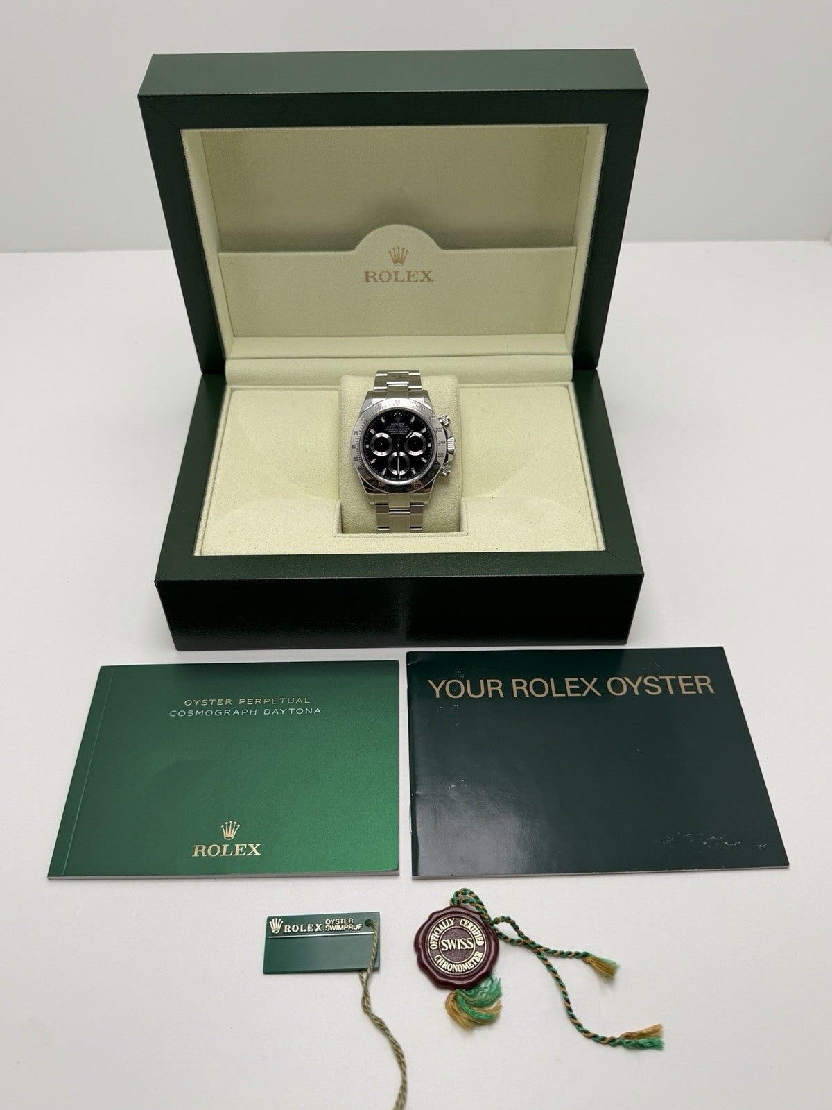 Rolex Daytona - 116520 Black Dial - 2010+ Random Serial - Box & Accessories3