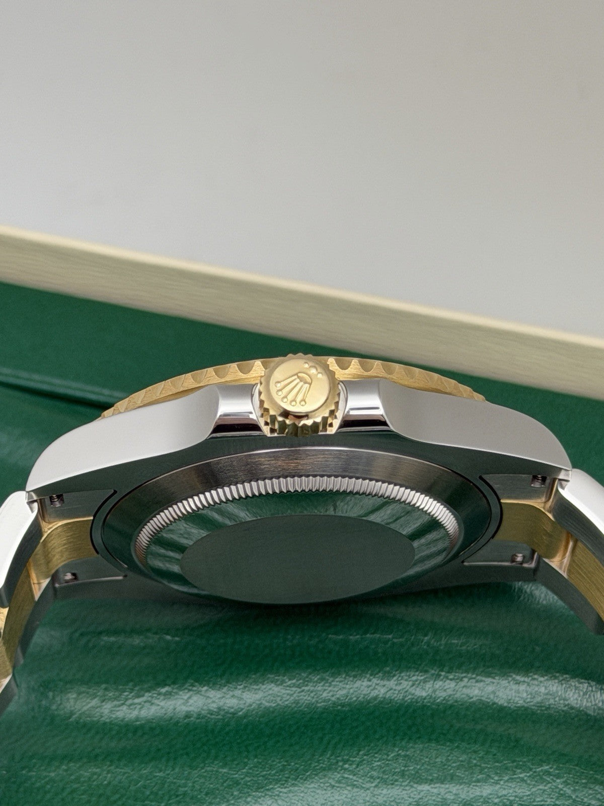 Rolex Submariner 126613LN - Year 2021 - Full Set - £10,995 On Collection7