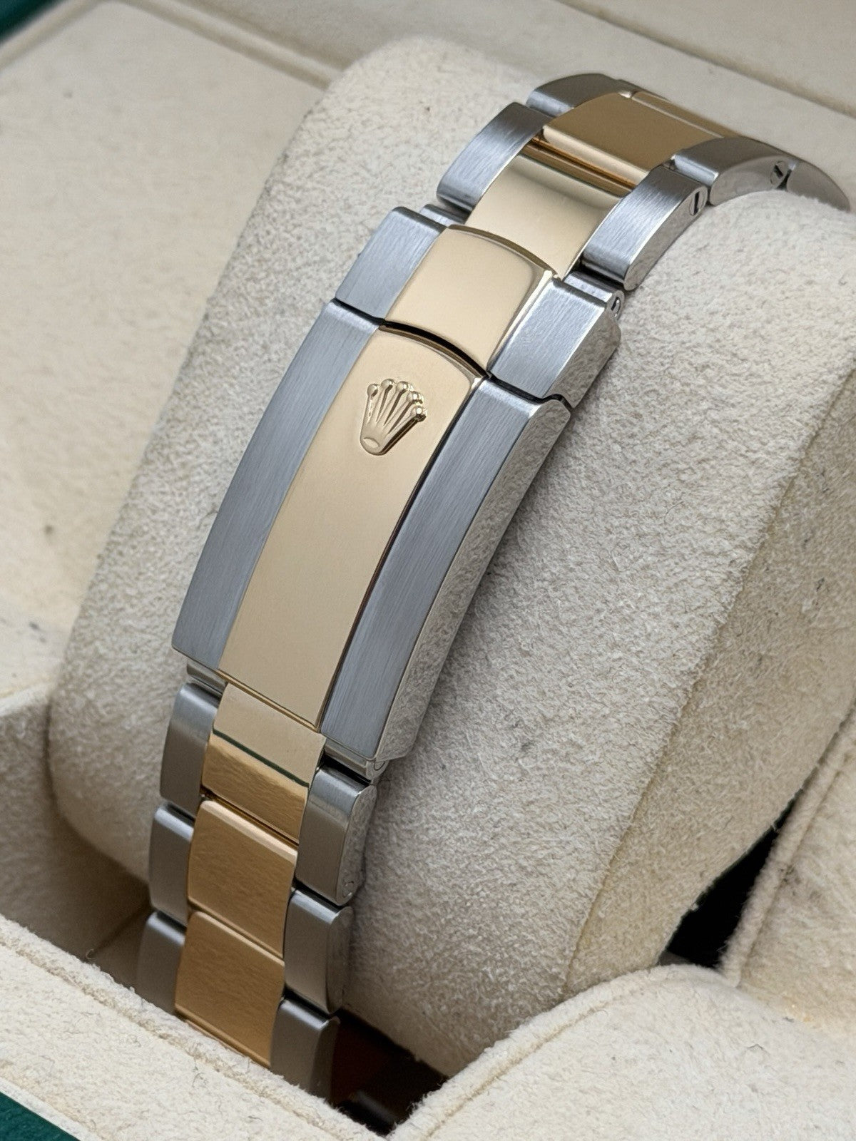 Rolex Sky-Dweller - 326933 Champagne Dial - 2019 Box & Papers - £13,500 Collect7
