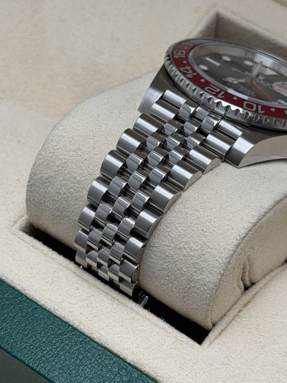 Rolex GMT Master II "Pepsi" – 126710BLRO – 2022 Full Set - £17,995 On Collection6