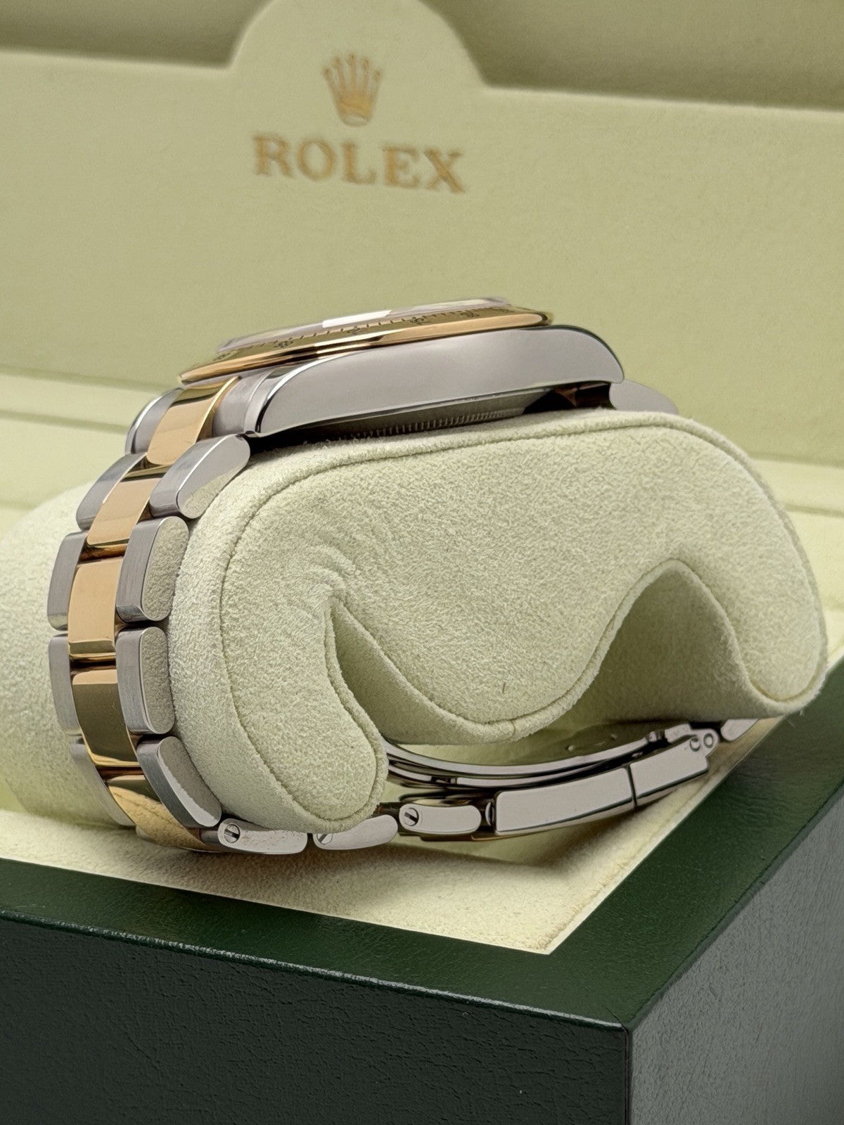 Rolex Daytona - 116523 - 2007 Box & Accessories - 2026 Rolex Service - £12,2503