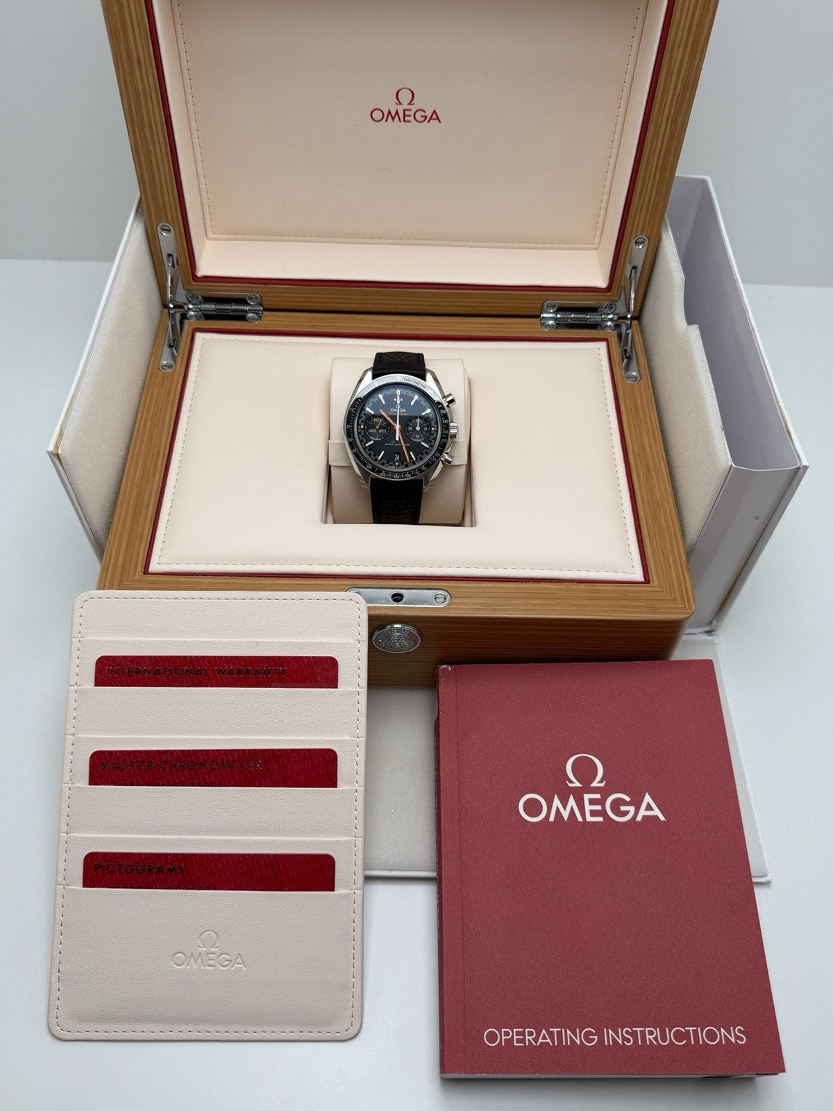OMEGA Speedmaster Racing Co-Axial Chronograph - 329.32.44.51.01.001 - 2023 Set6