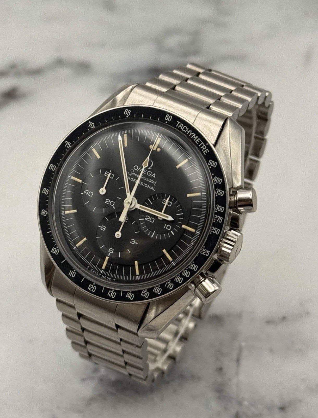 OMEGA SPEEDMASTER - 145.022-69 'STRAIGHT WRITING' CASE BACK - £6495 Collect1