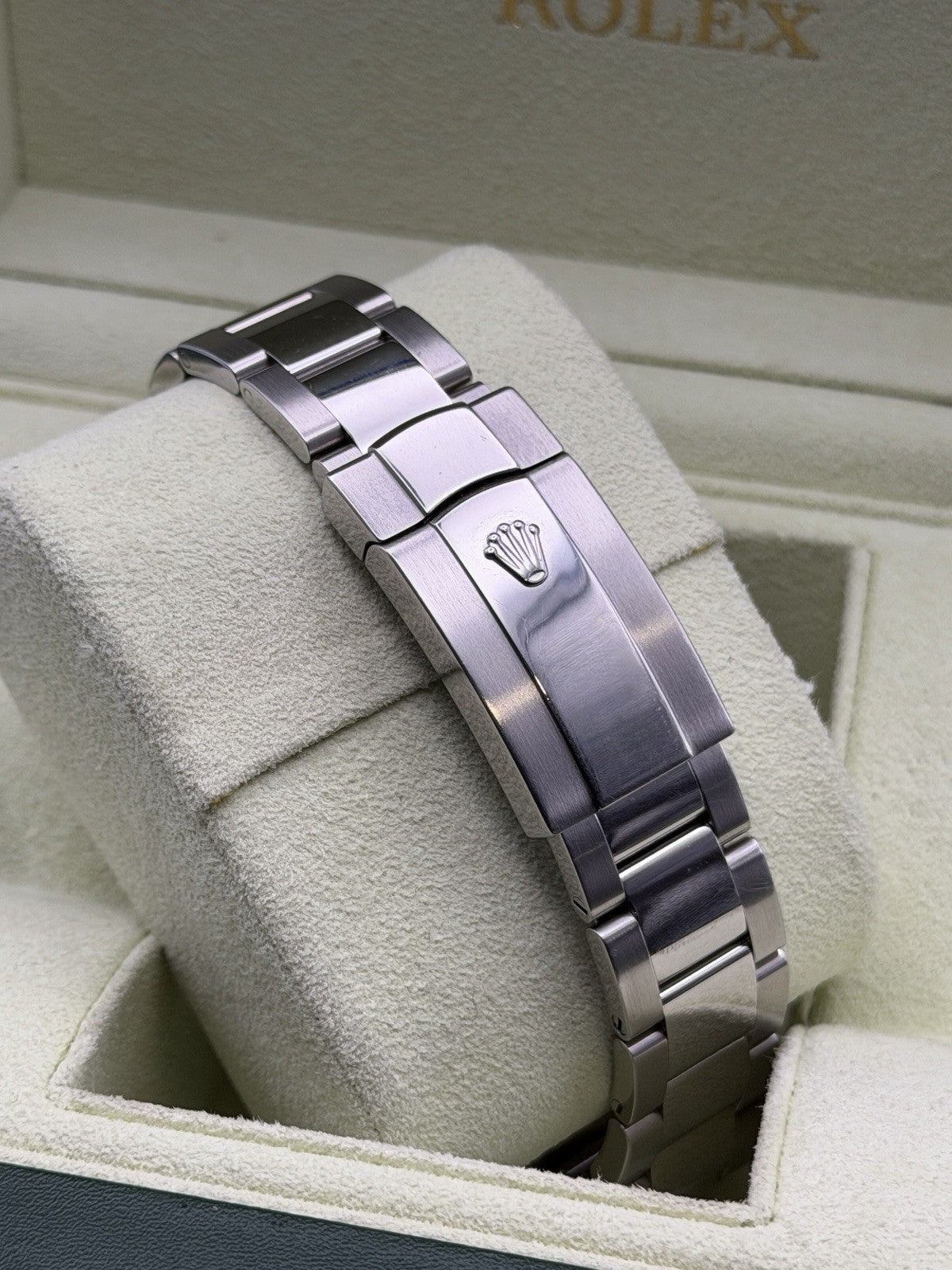 Rolex Datejust II - 116334 - 41mm - Year 2015 - Black Dial - £7250 On Collection5