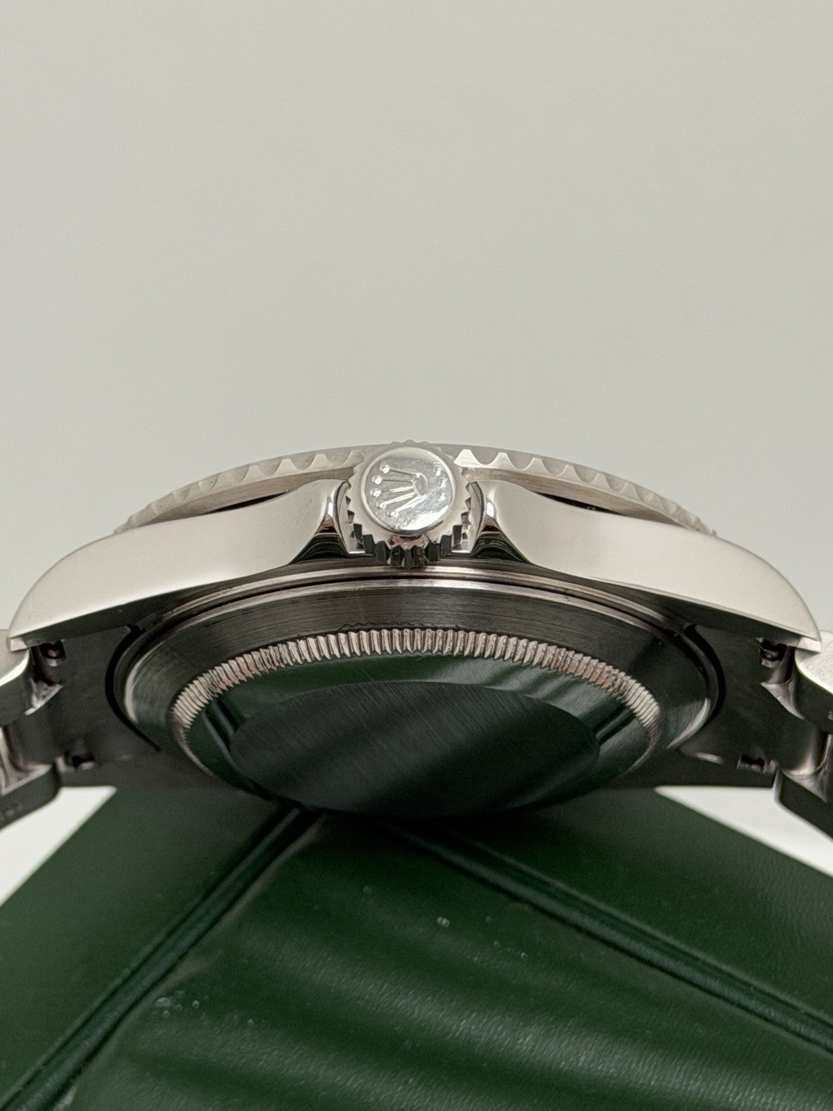 Rolex Submariner - 16610LV ‘Kermit’ - 2008 - Box & Accessories - £8750 Collect4