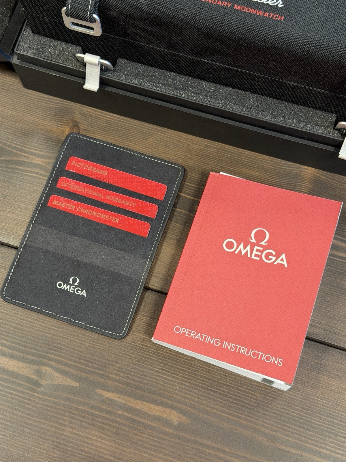 OMEGA Speedmaster Moonwatch Professional - 310.30.42.50.01.001 - 42mm Hesalite7
