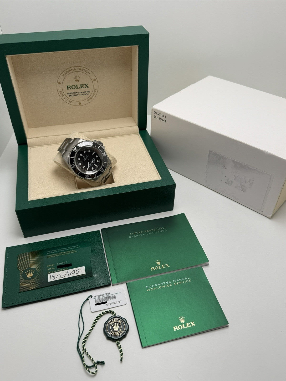 Rolex Sea-Dweller Deepsea Challenge - 126067 50mm - RLX Titanium - 2025 Full Set10