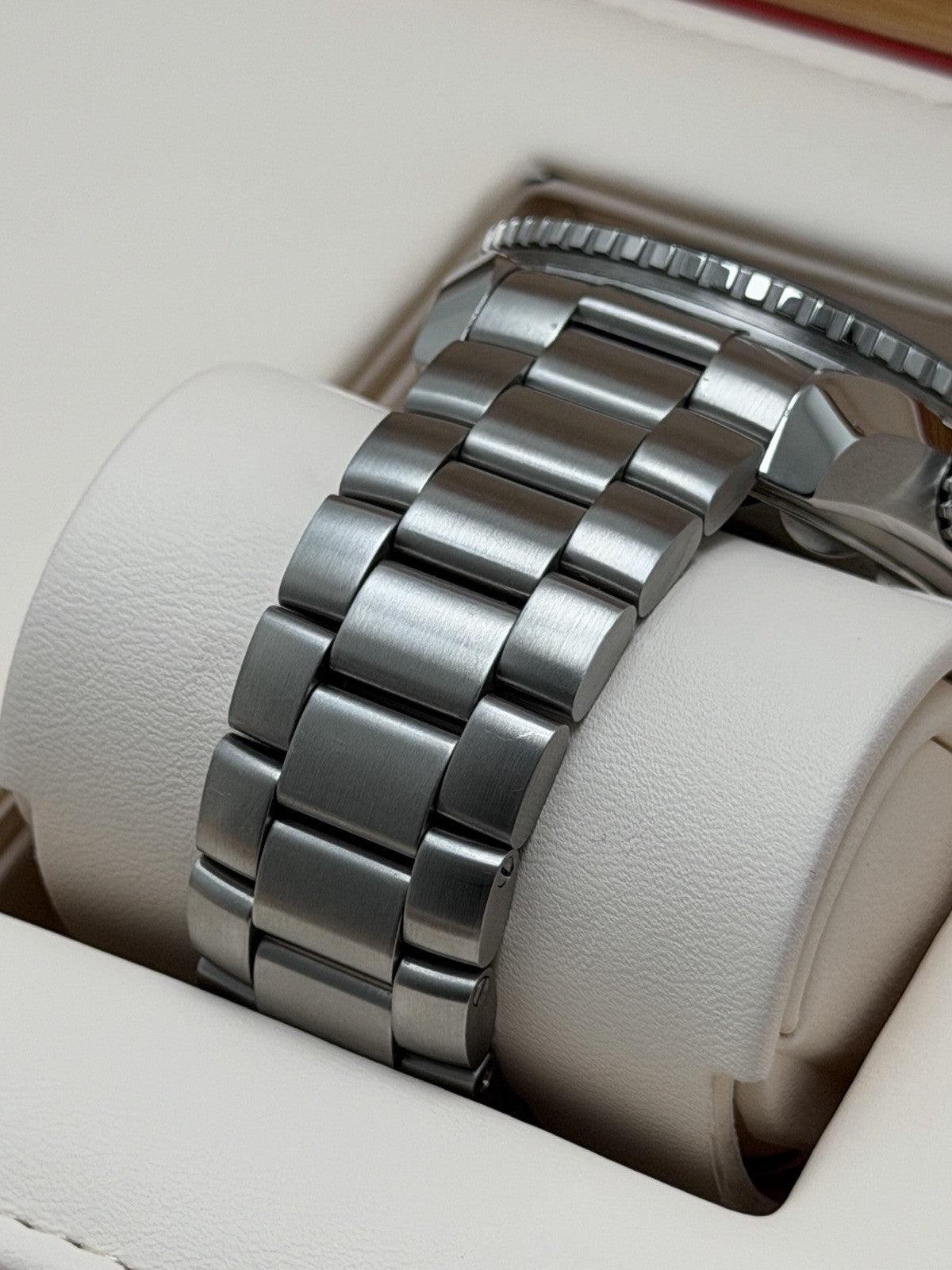 OMEGA Seamaster Planet Ocean 215.30.46.51.01.002 - 2023 Full Set - £4750 Collect4