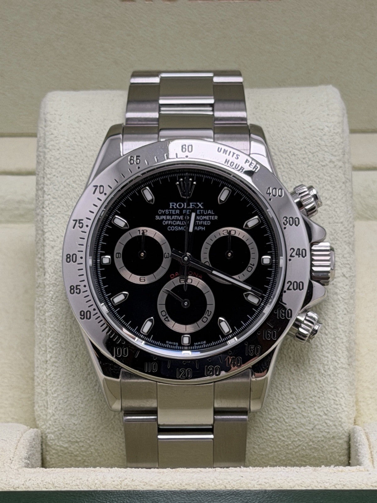 Rolex Cosmograph Daytona - 116520 Black Dial - 2008 - Full Set - £16,250 Collect2