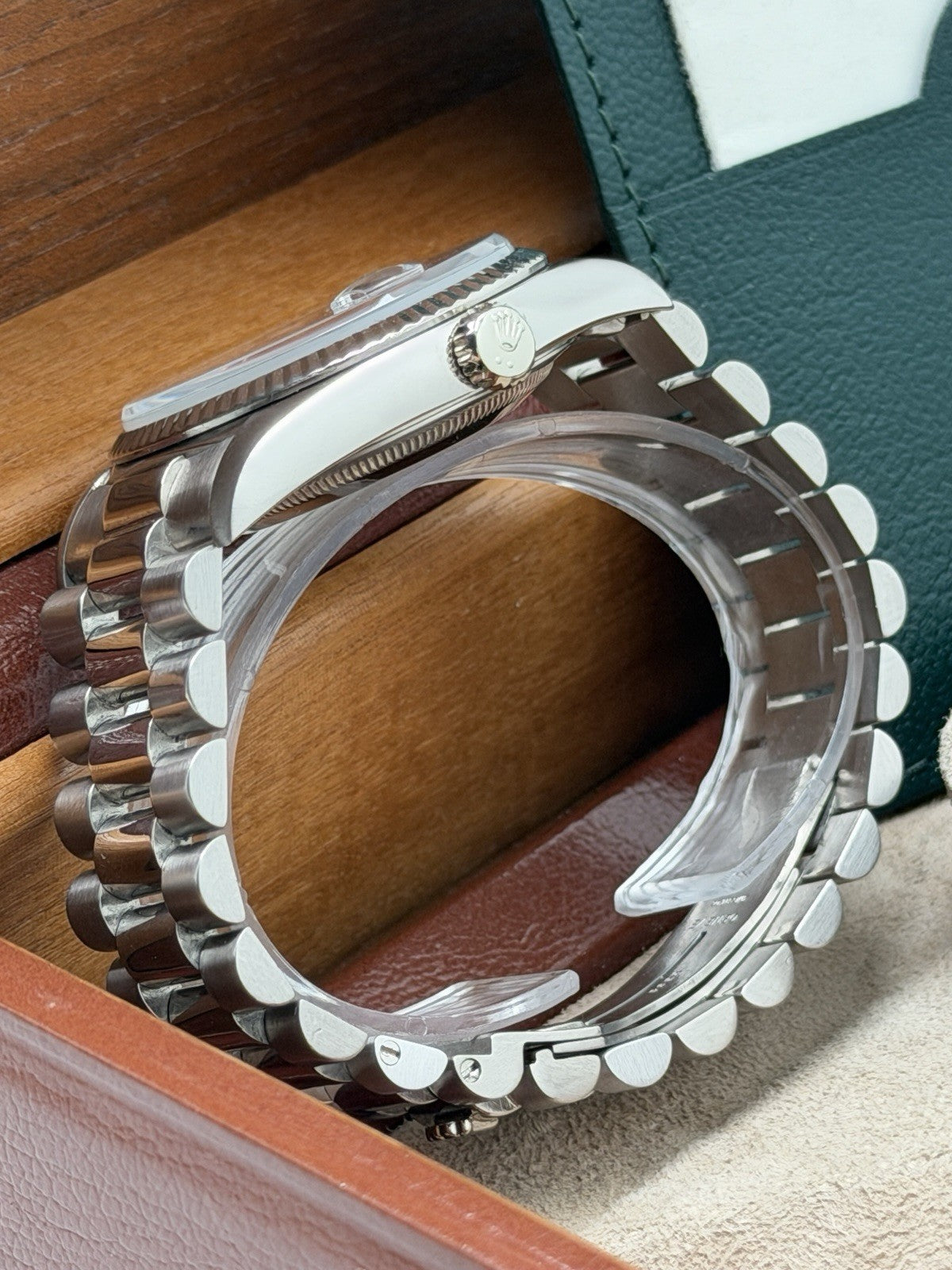 Rolex Day-Date 36 - 18239 White Gold - Diamond Dial - £16,995 On Collection5