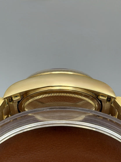 Rolex Daydate 18038 - Champagne Diamond Dial - 1986 - Boxed - £13,750 Collection6