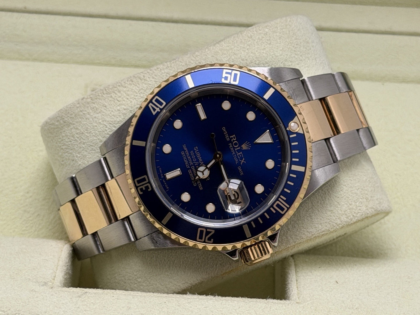 Rolex Submariner Date - 16613 Bluesy - Box & Papers - Year 2008 - £8995 Collect3