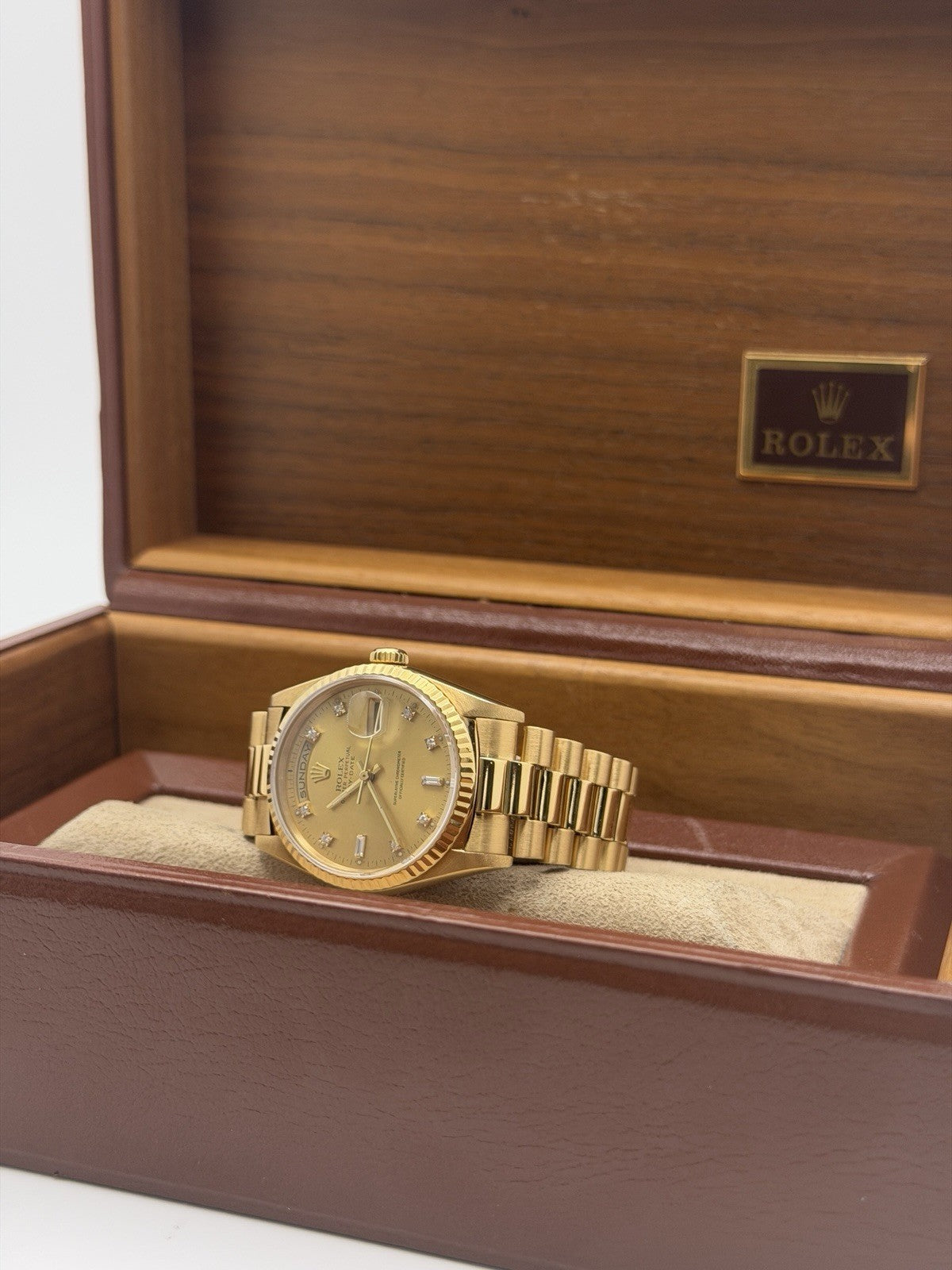Rolex Day-Date 36 - 18238 - Factory Champagne Diamond Dial - Boxed12