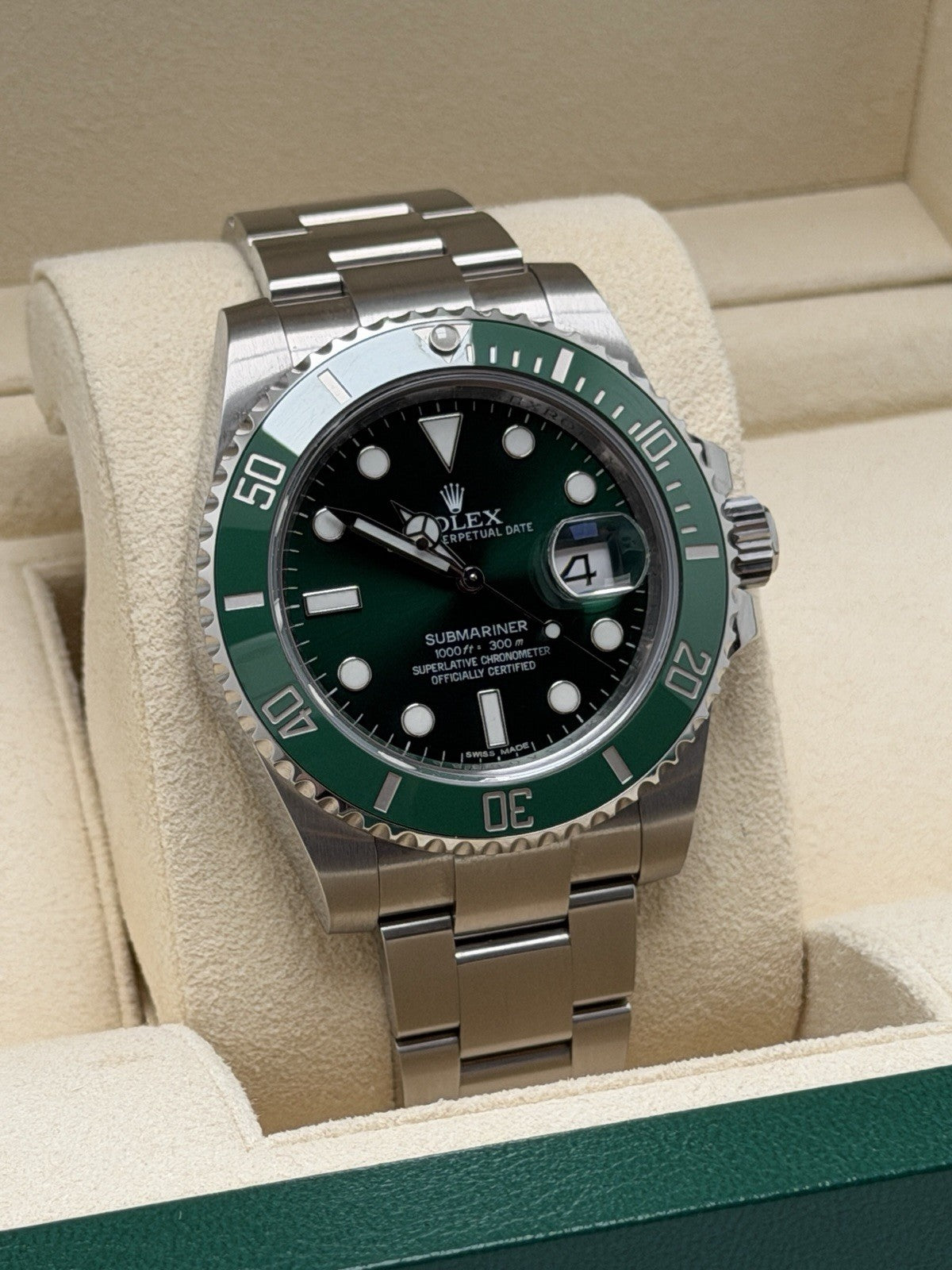 Rolex Submariner - 116610LV ‘Hulk’ - 2015 Full Set - Unworn - £14,750 Collection2