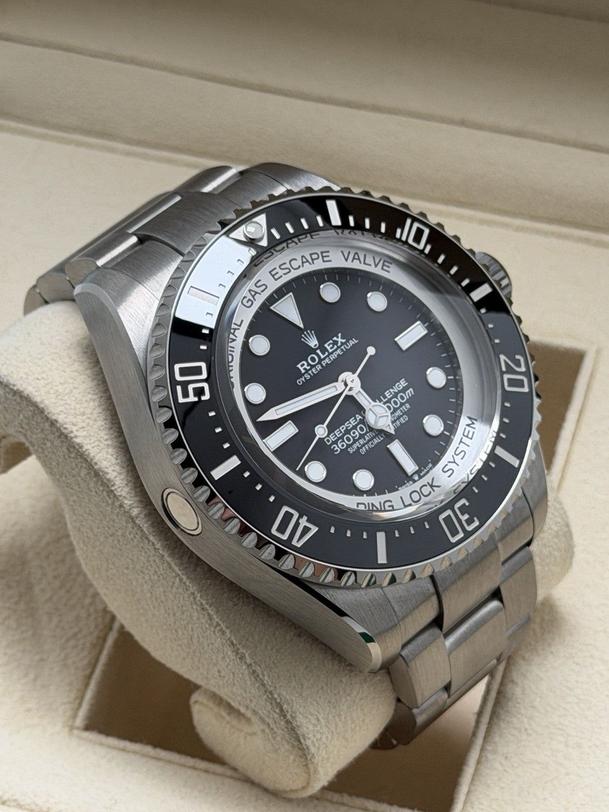 Rolex Sea-Dweller Deepsea Challenge - 126067 50mm - RLX Titanium - 2025 Full Set0