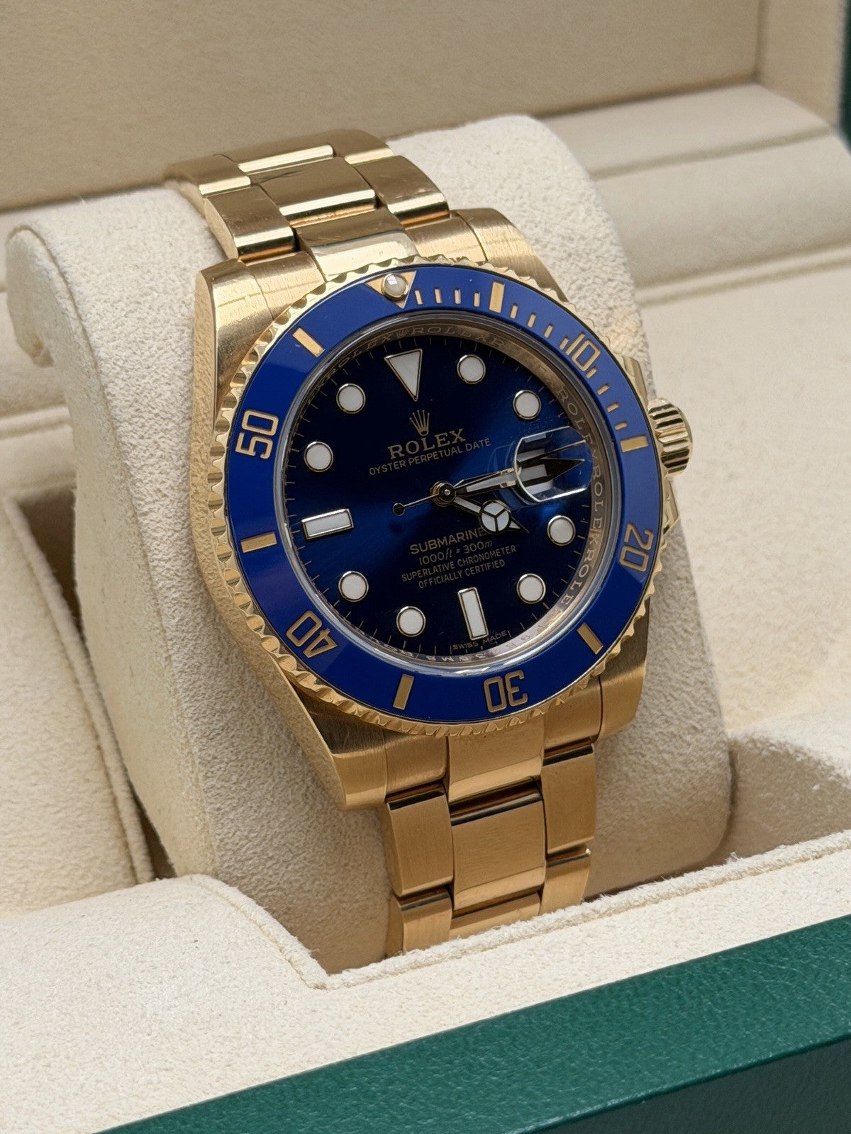 Rolex Submariner Date 40mm - 116618LB - 2018 Full Set - £27,995 Collection2