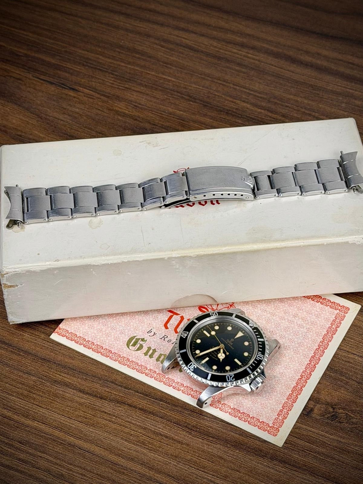 Tudor Submariner 7928 Exclamation Gilt Dial - PCG - 1961 - Box & Papers - £1550023