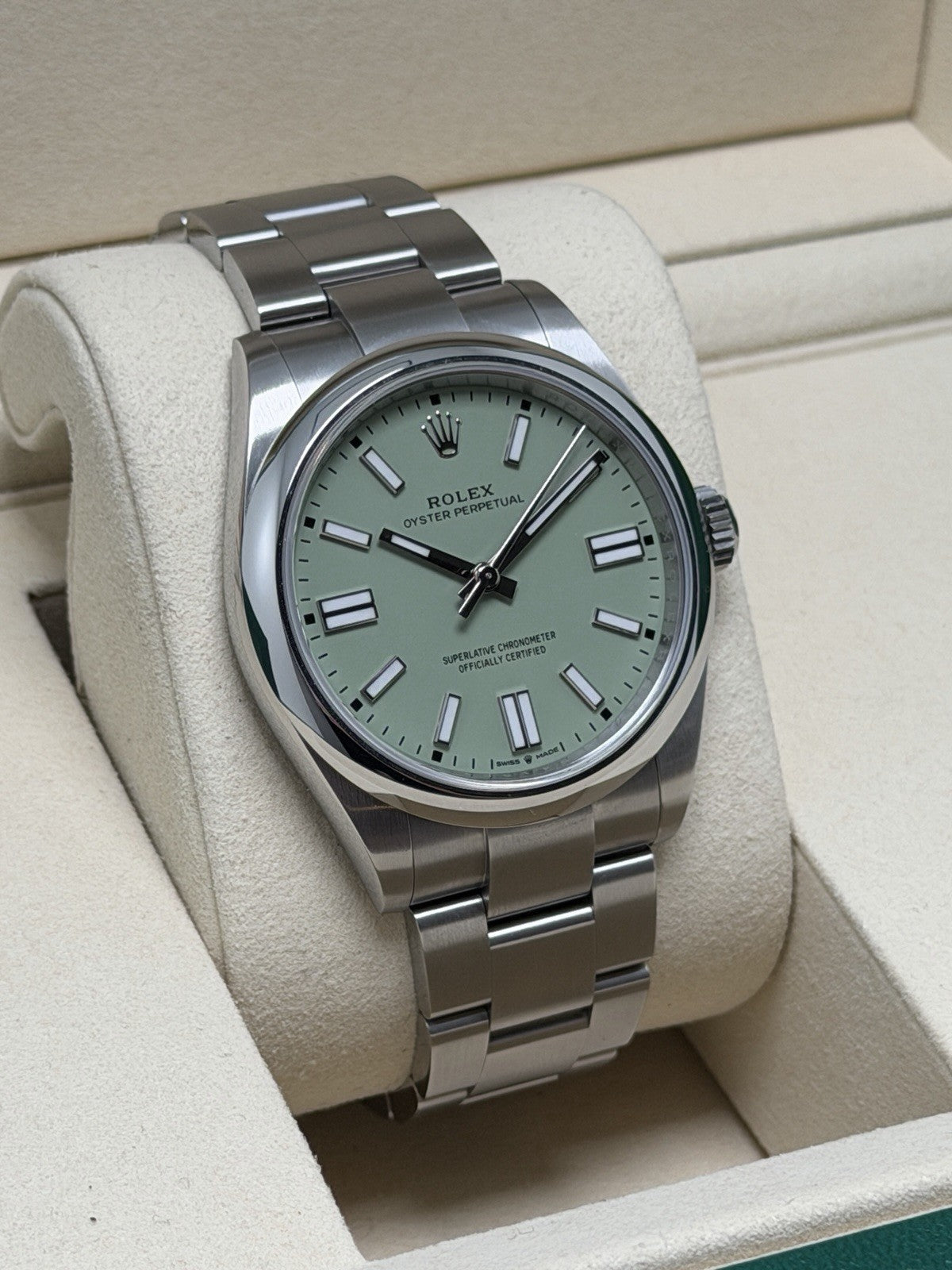 Rolex Oyster Perpetual 41mm - 134300 Pistachio - 2025 Full Set -£7750 Collection2