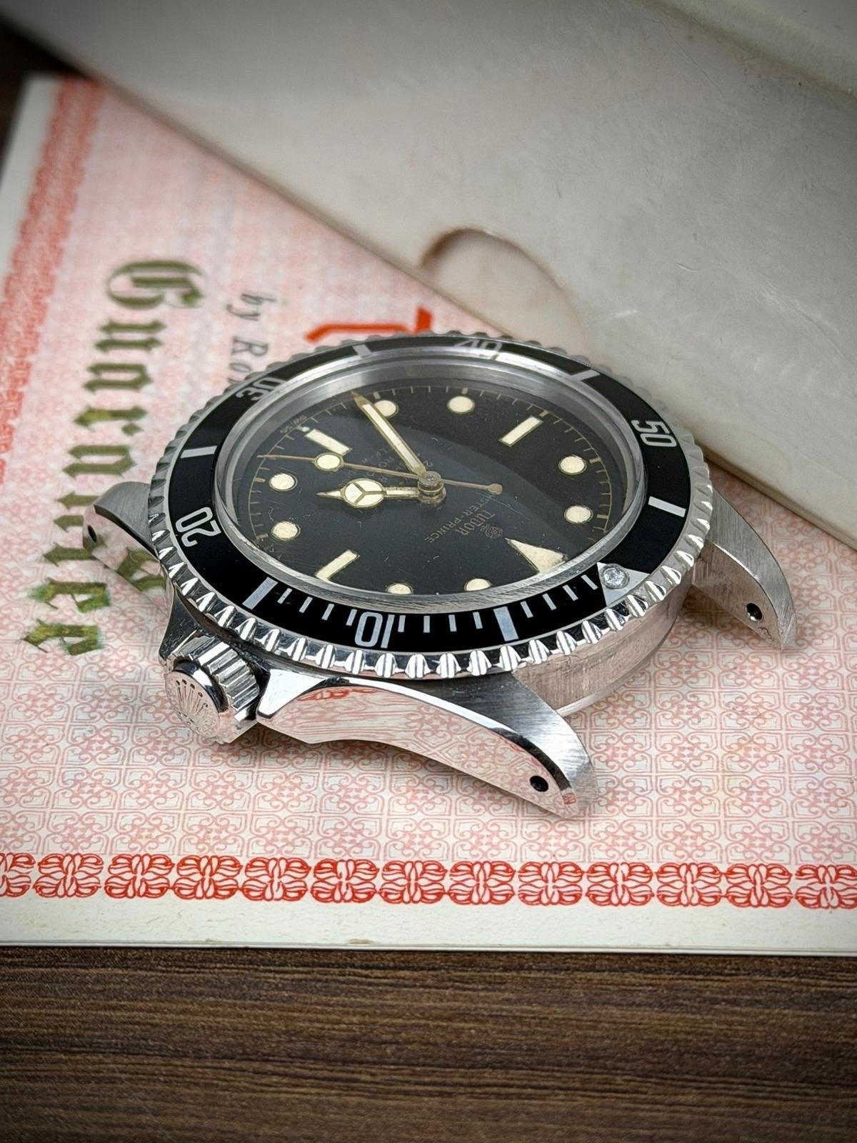 Tudor Submariner 7928 Exclamation Gilt Dial - PCG - 1961 - Box & Papers - £1550020