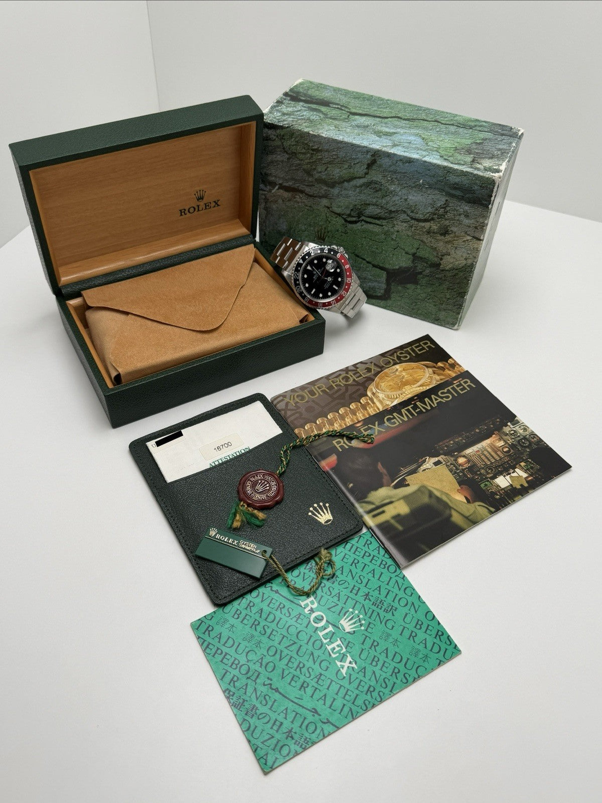 Rolex GMT-Master - 16700 ‘Coke’ - 1999 - Full Set - £9,500 On Collection8