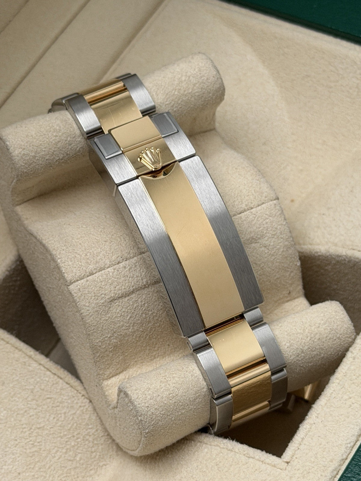Rolex Submariner 126613LN - Year 2022 - Full Set - £11,500 On Collection5