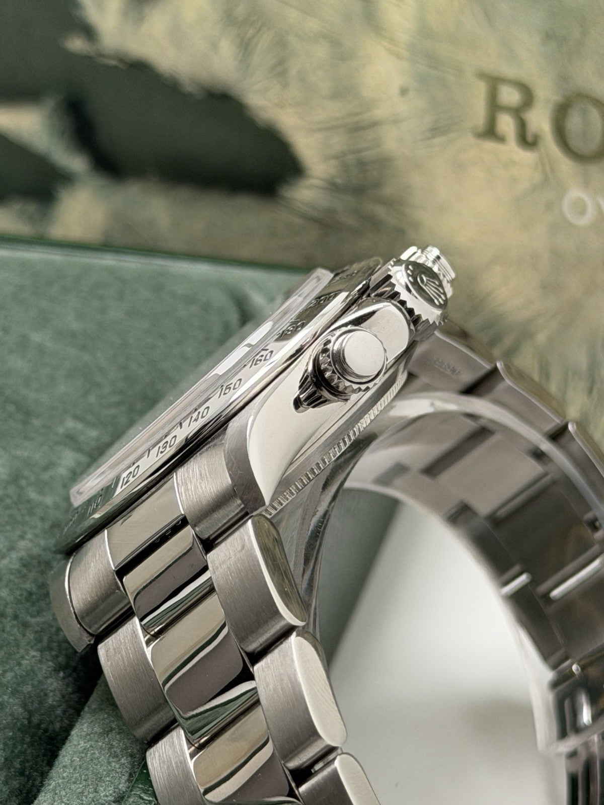 Rolex Daytona Zenith - 16520 White Dial - Box & Accessories - £19,500 Collection4