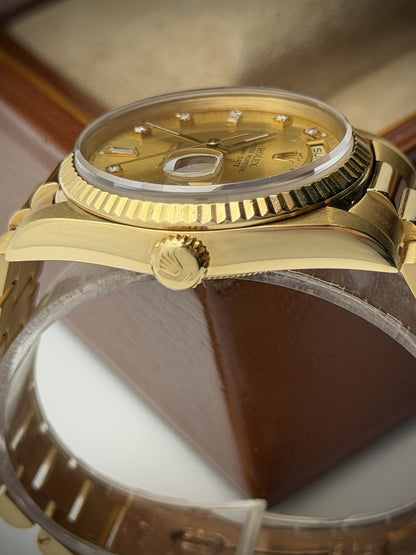 Rolex Day-Date 36 - 18238 - Factory Champagne Diamond Dial - Boxed7