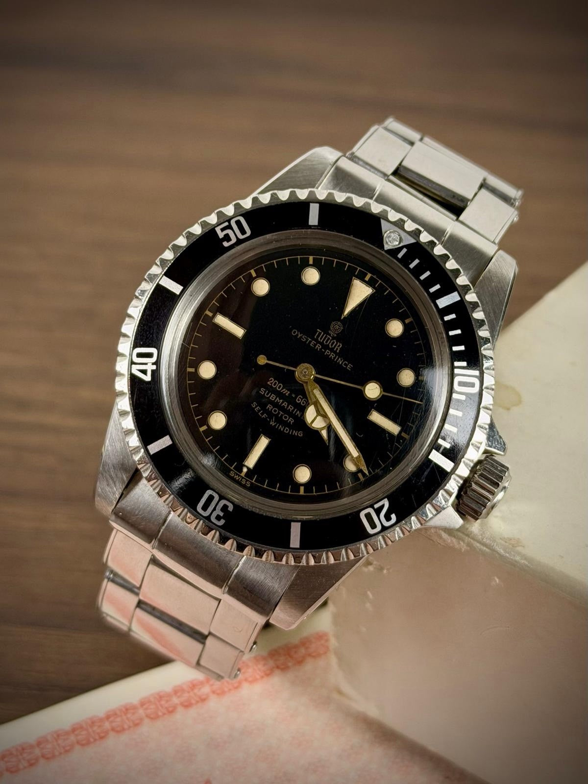 Tudor Submariner 7928 Exclamation Gilt Dial - PCG - 1961 - Box & Papers - £155000