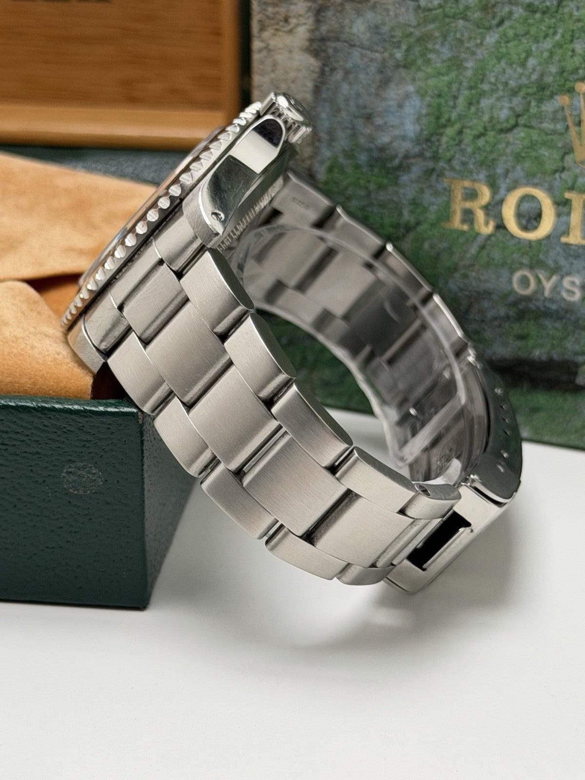 Rolex Submariner - 14060M - 2001 - Boxed - £6,500 On Collection5