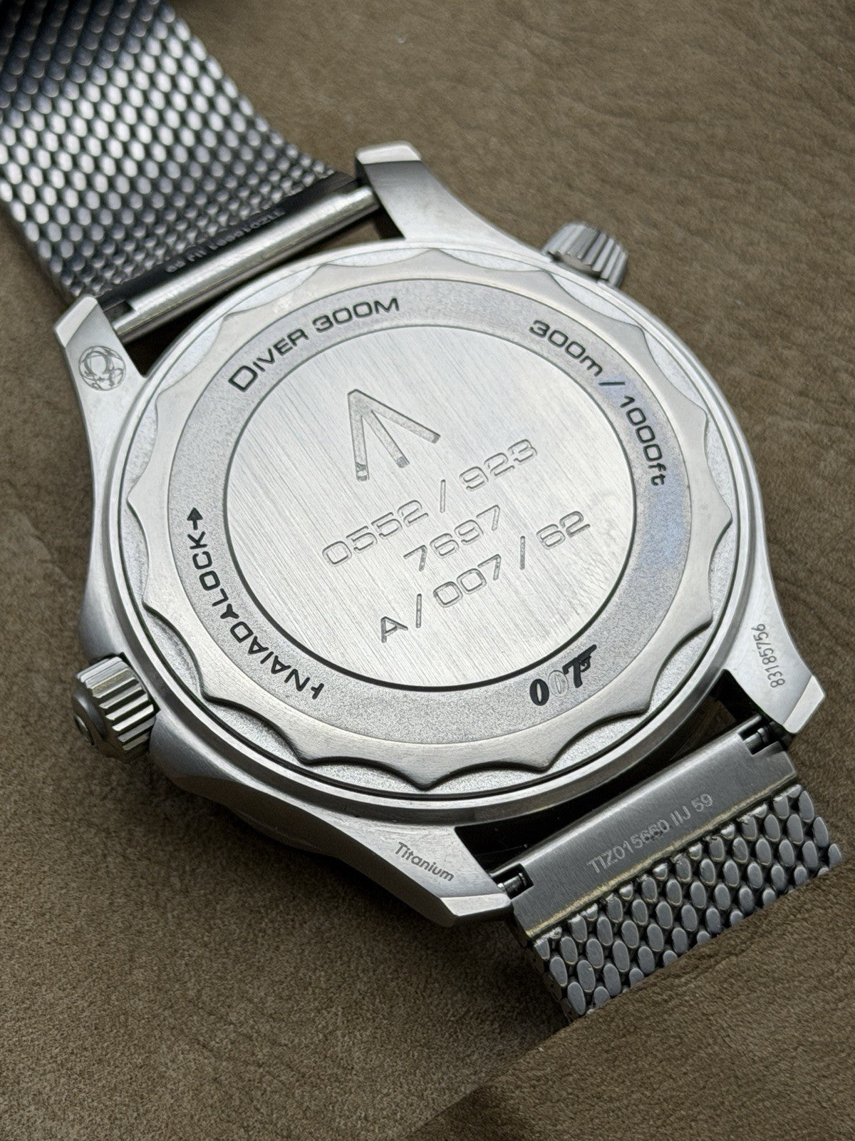 OMEGA Seamaster - Titanium 007 James Bond No Time To Die - 210.90.42.20.01.0018