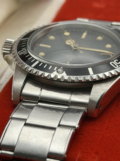 Tudor Submariner 7928 Exclamation Gilt Dial - PCG - 1961 - Box & Papers - £1550010