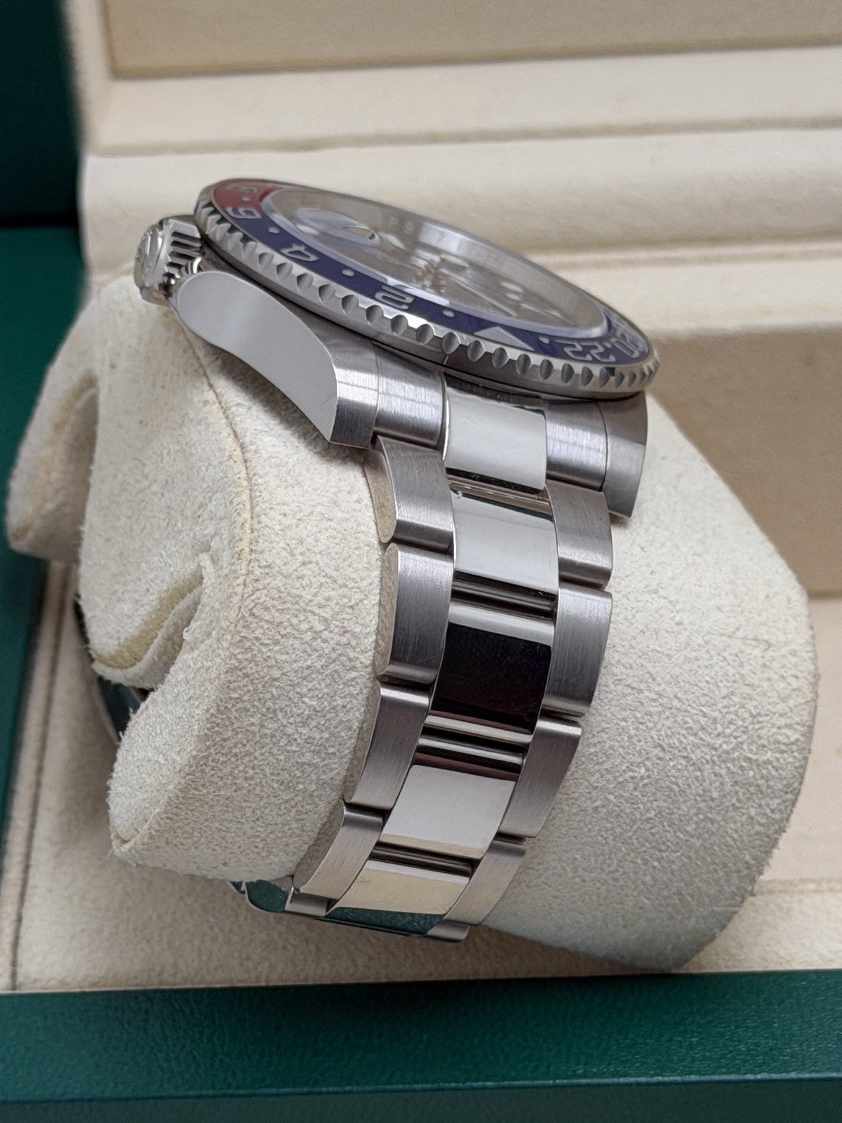 Rolex GMT-Master II ‘Pepsi’- 126719BLRO - 2022 Full Set - £32,000 On Collection5