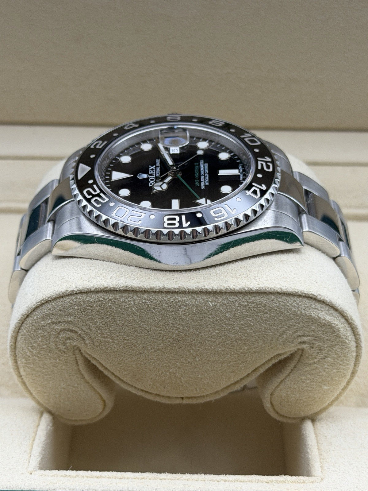 Rolex GMT-MASTER II 116710LN - Year 2016 - Full Set - £8995 On Collection4