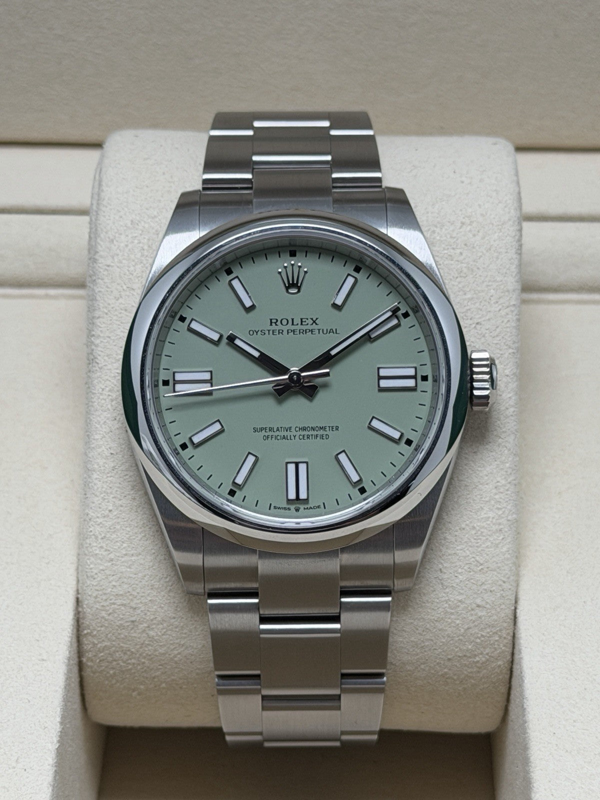 Rolex Oyster Perpetual 41mm - 134300 Pistachio - 2025 Full Set -£7750 Collection0