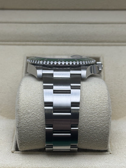 Rolex Submariner Date 126610LV ‘Starbucks’ - Full Set £10,500 Collect6