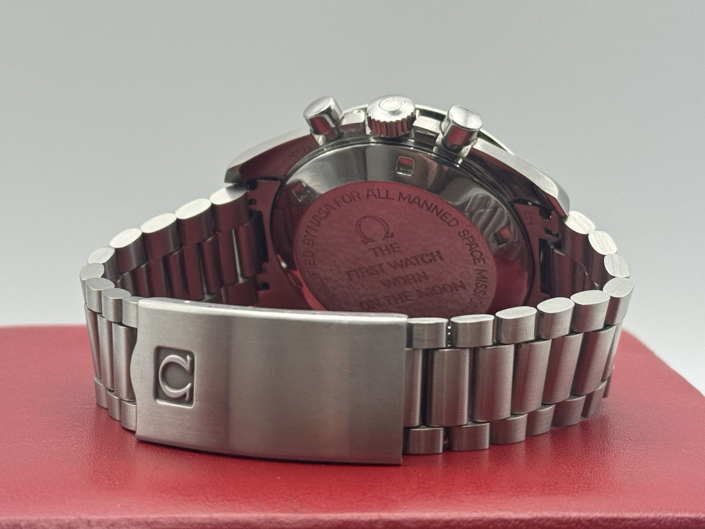 OMEGA SPEEDMASTER - 145.022-69 'STRAIGHT WRITING' CASE BACK - £6495 Collect10