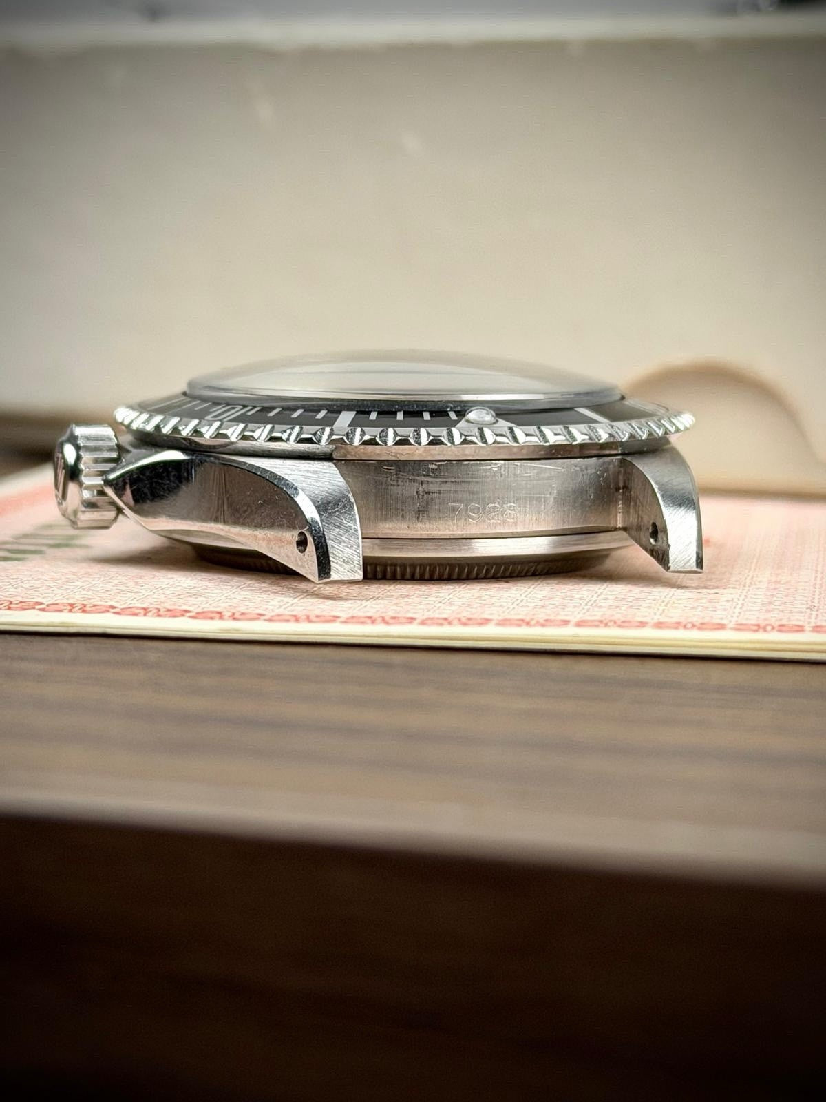 Tudor Submariner 7928 Exclamation Gilt Dial - PCG - 1961 - Box & Papers - £1550021