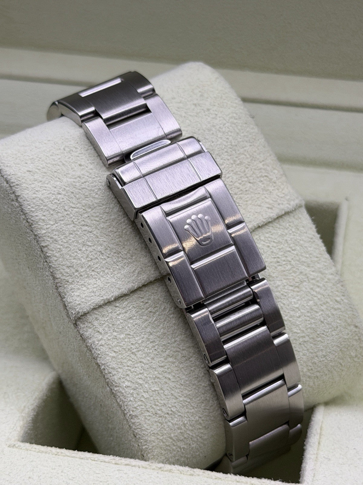 Rolex GMT Master II - 16710 - 1999 - Full Set -Swiss Only Dial £8,250 Collection5