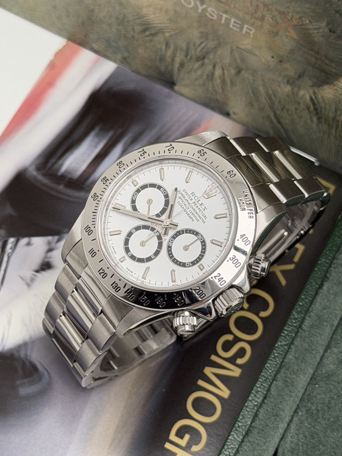 Rolex Daytona Zenith - 16520 White Dial - Box & Accessories - £19,500 Collection1