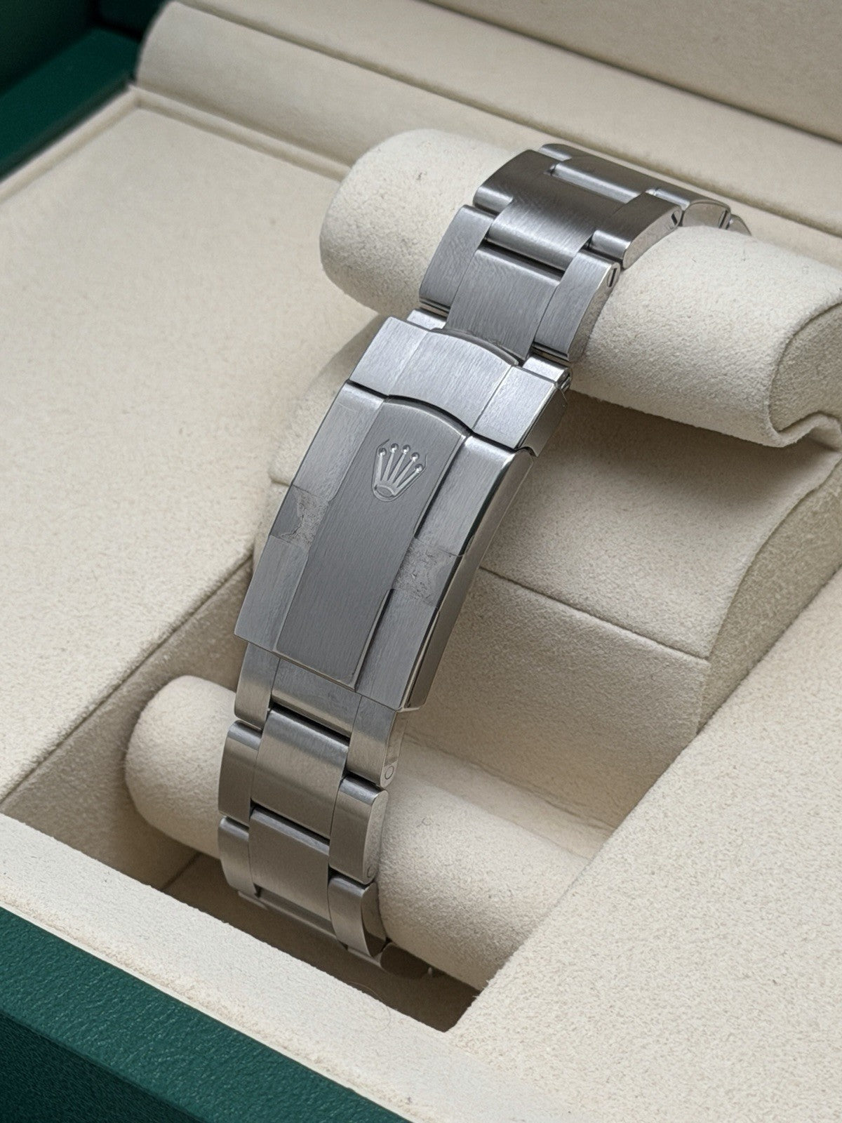 Rolex Oyster Perpetual 41mm - 134200 Lavender - 2025 Full Set - £7995 Collection8