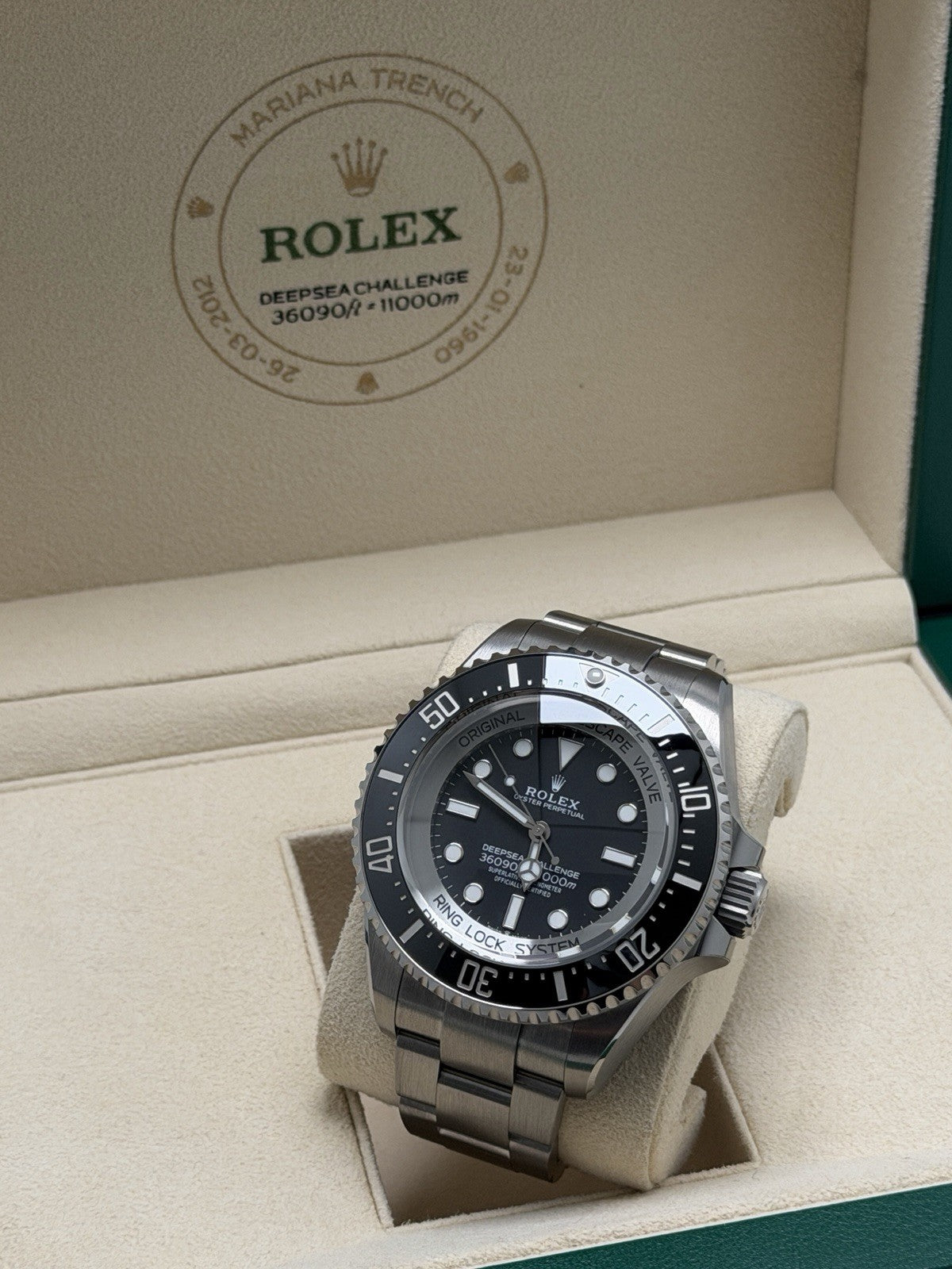 Rolex Sea-Dweller Deepsea Challenge - 126067 50mm - RLX Titanium - 2025 Full Set2