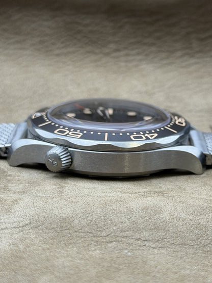 OMEGA Seamaster - Titanium 007 James Bond No Time To Die - 210.90.42.20.01.0015
