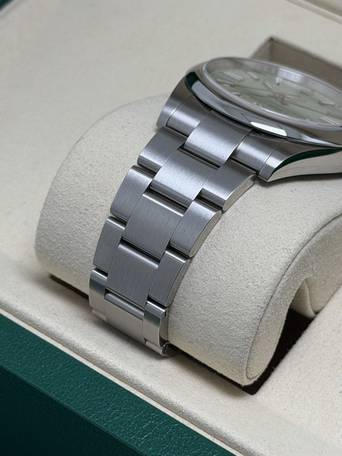 Rolex Oyster Perpetual 41mm - 134300 Pistachio - 2025 Full Set -£7750 Collection6